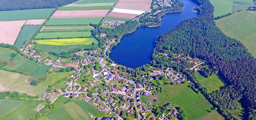 Luftbildaufnahme der Gemeinde Salem